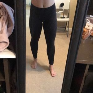 Lululemon leggings size 8